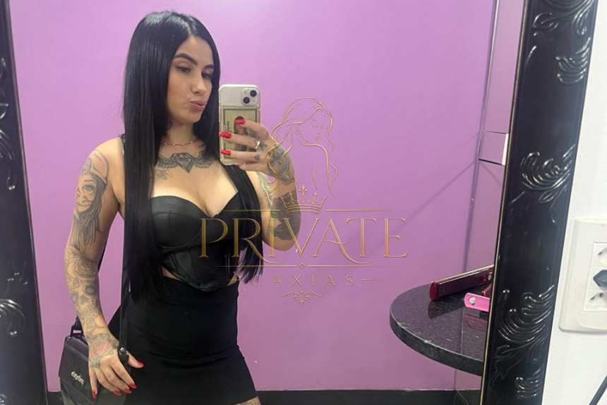 Acompanhante CAMILA - Oi amores me chamo DANY, tenho 20 aninhos corpo natural, Sou uma mulher simpática, carinhosa e muito atenciosa. Gosto de proporcionar momentos leves, agradáveis e sem pressa, sempre com muita discrição e respeito. Valorizo uma boa conversa, química e conexão para que nosso encontro seja especial do início ao fim. Se procura companhia agradável e uma experiência que dê vontade de repetir, venha me conhecer.