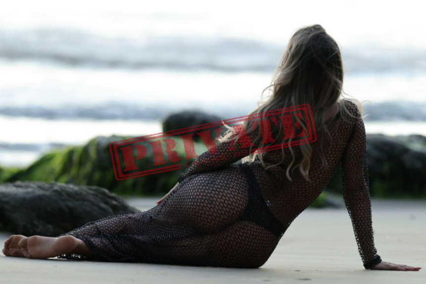 Acompanhante DAYANA - Oi amores! Estou passando uma temporada na cidade, sou muito carinhosa e safadinha. Meu atendimento tranquilo e diferenciado.