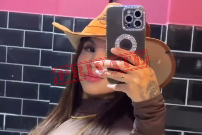 Acompanhante TAYNA - Linda Estilo ninfeta, sexy na medida certa para homens de muito bom gosto, educada e muito inteligente, Sapeca nas horas certas.. Sou a Sua melhor cia!! Ligue e Confira, Estou a Sua Espera!!
