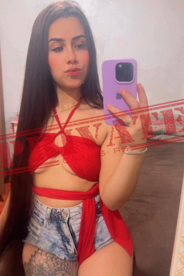 Acompanhante YASMIN - Safada ou namoradinha? Em quatro paredes você decide. Comunicativa , carinhosa atendimento sem pressa, Morena novinha pronta para te satisfazer! 🔥🥰